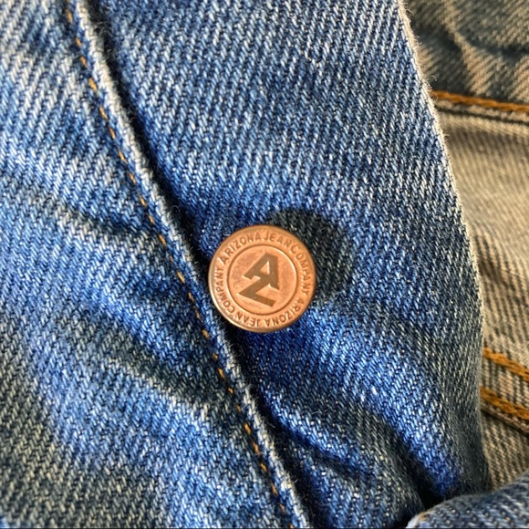 VINTAGE Arizona Jean Company Booty Shorts - Picture 5 of 7